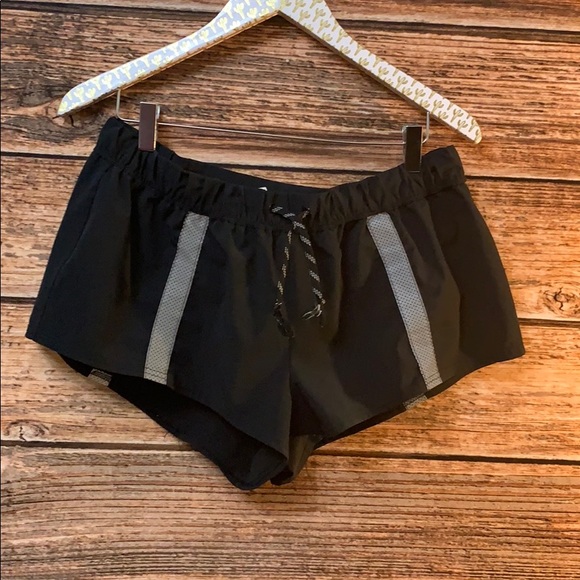 Free people Movement Shorts - Picture 2 of 6